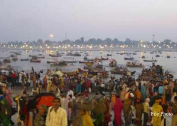 mahakumbh fever grips varanasi