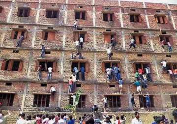 bihar 600 students expelled for cheating on board exams