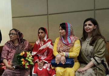 india s daughter geeta stranded in pak for 14 years finally returns