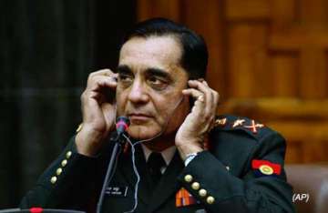 army chief suffers hearing loss after us trip