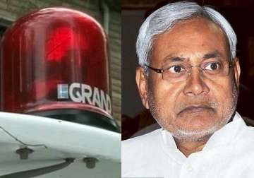 nitish bans use of siren by vip vvip vehicles in bihar