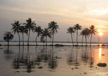 kerala to set up first mega tourism circuit