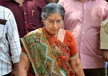 jashodaben files second rti appeal on her security cover issue