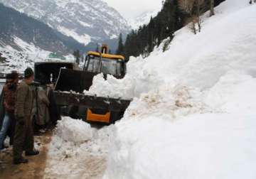 3 killed by landslides in jammu and kashmir