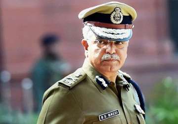 b s bassi hits back at arvind kejriwal over jungle raj remarks