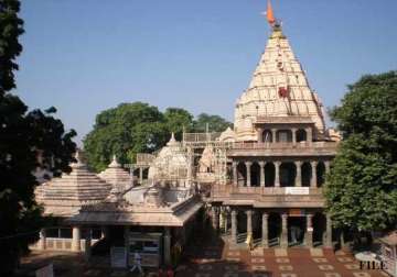 minor fire breaks out at ujjain s mahakaleshwar temple