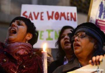 cic directs delhi women commission to disclose rape records