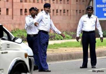 traffic police asks people to come forward on illegal parking