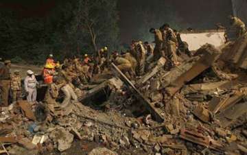 one more body pulled out delhi collapse toll 70