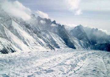 dead body of one of ten soldiers recovered from siachen glacier
