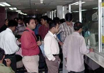 jaldi ticket window opened at vadodara four other stations