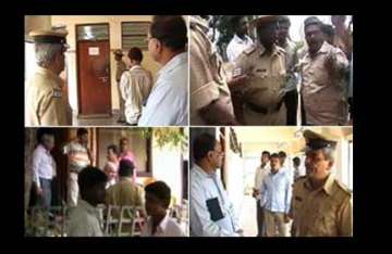 it raids on biz premises of seven karnataka mlas