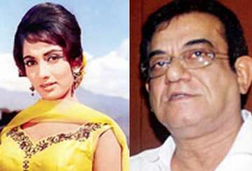 mumbai builder wife arrested for threatening sadhana