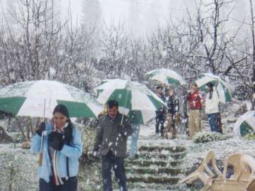 heavy rains snow predicted in himachal in next 48 hours