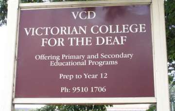 indian students enrolment drops by 40 pc in victoria colleges