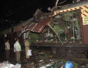bengal train blast local politicians criminals also on nia radar