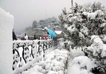 shimla manali wrapped up in snow again