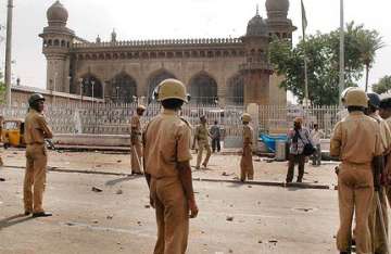 mecca masjid blast accused sent to 10 day cbi remand