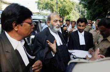 muslim law board to appeal against ayodhya verdict in sc