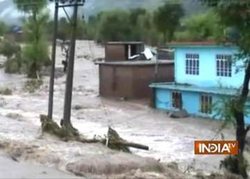 7 people die in house collapse due to landslide in udhampur