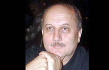 anupam kher pulls out of dear friend hitler