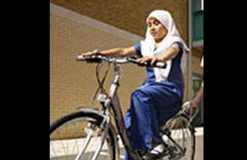 darul uloom issues fatwa against muslim girls riding bicycles