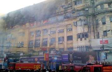 kolkata park street fire toll rises to 32