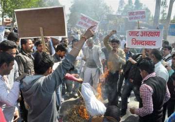 jat stir death toll rises up to 19 as protests spread to rajasthan