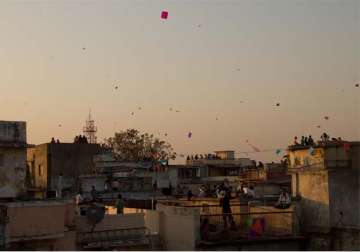 2 789 mishaps related to kite flying reported in gujarat