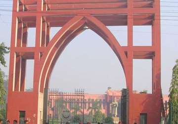 jamia to implement cbcs du undecided