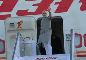 pm modi s flight delayed in myanmar over refuelling row ai engineers threatened with arrest