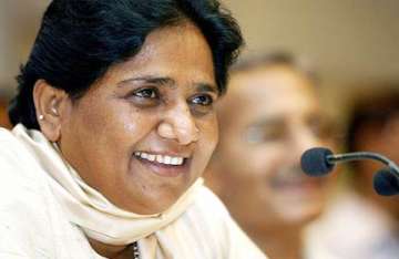 mayawati supports upa govt on cut motions