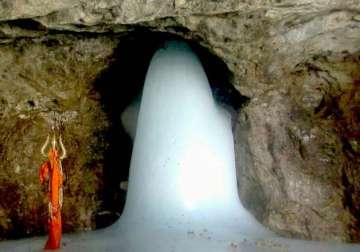 amarnath yatra resumes as weather improves