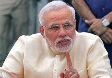 students urge pm modi to visit ftii to break logjam