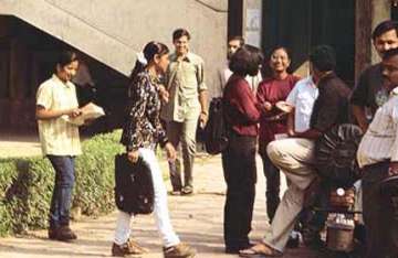 52 students lose seats due to iit board s blunder