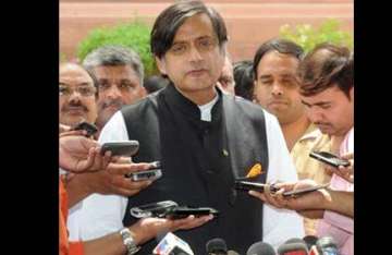 let truth come out says tharoor