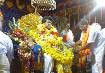 know how an odisha contractor was behind the empire of fake godman sarathi baba
