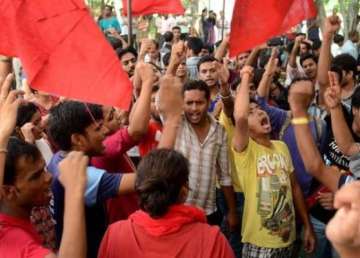 aisa sweeps jawaharlal nehru university students union polls