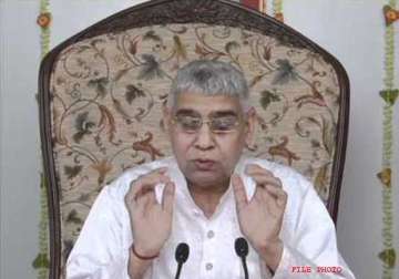 non bailable warrant issued against sant rampal
