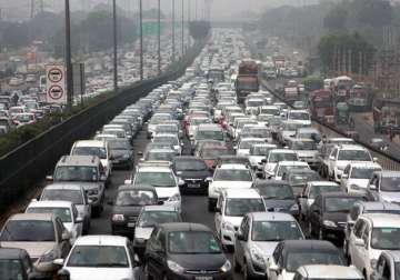 leave working from home delhiites go the extra mile to avoid odd even restrictions