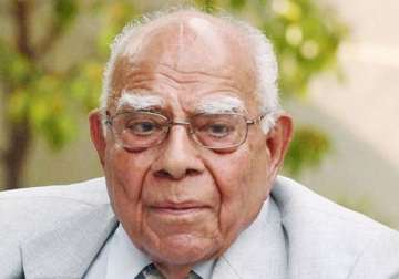 ram jethmalani flays govt for its action on separatists