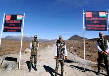 indian chinese army meet for peace along lac