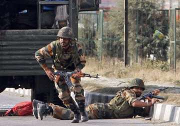 j k 5 militants killed in gun battle with army in shopian