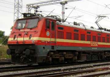 scottish man visits indian railways to trace roots