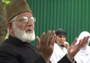 government issues passport to syed ali shah geelani