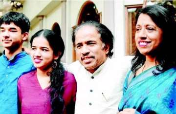 maid accuses sexual harassment after violinist subramaniam files theft fir