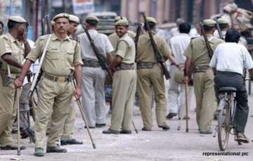 up two cops in badaun rape 14 yr old inside police station suspended