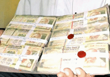 fake notes seized near bangla border in bengal