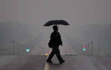 rainy friday morning in delhi