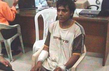 kasab insists on appearing in bombay high court